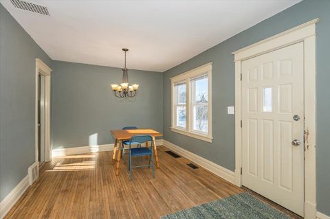 Tiny photo for 3933 W Austin St, Duluth, MN 55803 (MLS # 6123107)