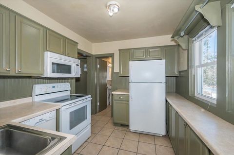 Tiny photo for 3933 W Austin St, Duluth, MN 55803 (MLS # 6123107)