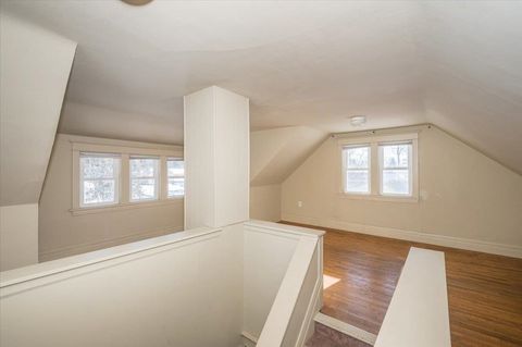 Tiny photo for 3933 W Austin St, Duluth, MN 55803 (MLS # 6123107)