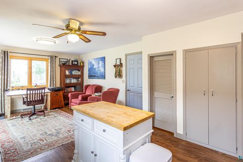 Tiny photo for 214 W Chapman St, Ely, MN 55731 (MLS # 6126215)