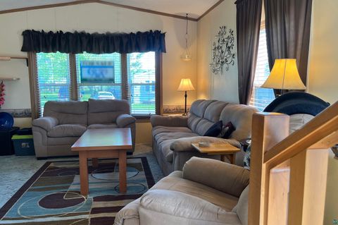 Tiny photo for 16 Kalmia Dr, Duluth, MN 55810 (MLS # 6125868)