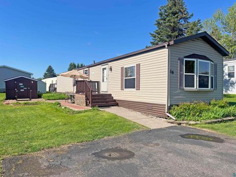 Tiny photo for 16 Kalmia Dr, Duluth, MN 55810 (MLS # 6125868)
