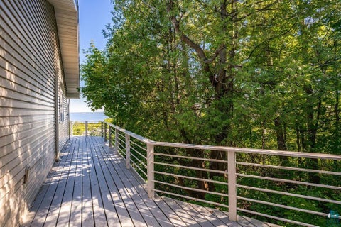 Tiny photo for 1002 Martha St, Duluth, MN 55805 (MLS # 6128174)