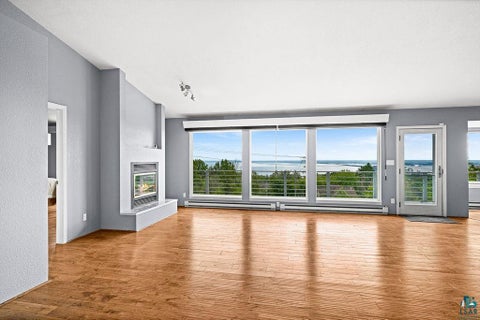 Tiny photo for 1002 Martha St, Duluth, MN 55805 (MLS # 6128174)
