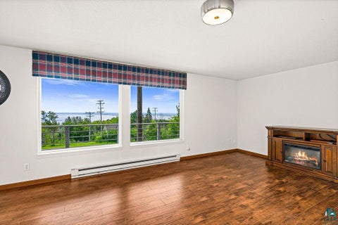 Tiny photo for 1002 Martha St, Duluth, MN 55805 (MLS # 6128174)