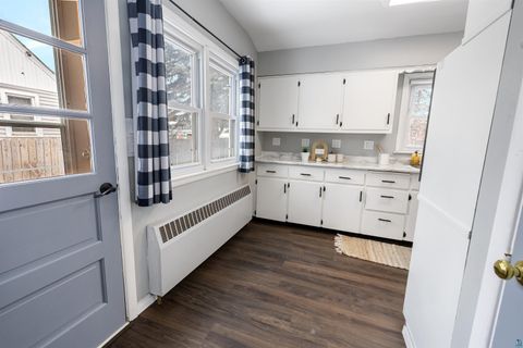 Tiny photo for 1101 13th St. South St, Virginia, MN 55792 (MLS # 6124122)