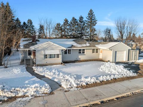 Photo of 1101 13th St. South St, Virginia, MN 55792 (MLS # 6124122)