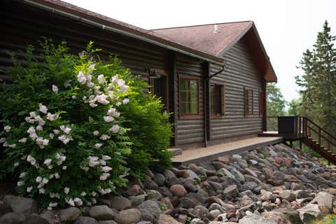 Tiny photo for 313 Birch Dr, Grand Marais, MN 55604 (MLS # 6126537)