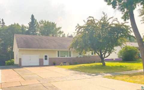 Tiny photo for 84 Hays Cr Cir, Silver Bay, MN 55614 (MLS # 6128164)