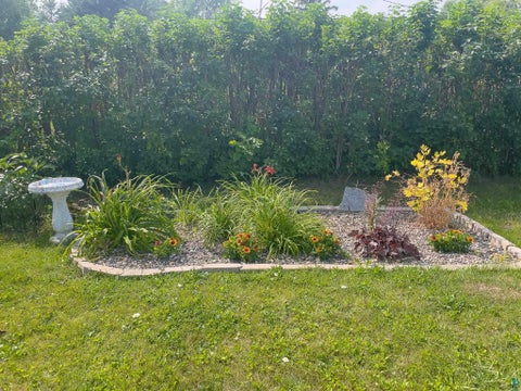 Tiny photo for 84 Hays Cr Cir, Silver Bay, MN 55614 (MLS # 6128164)