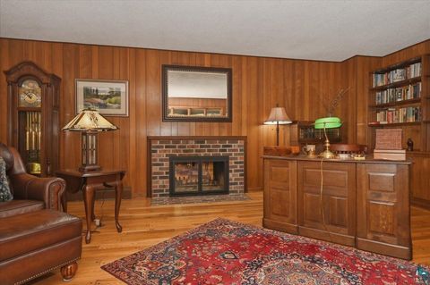 Tiny photo for 280 Misquah Rd, Duluth, MN 55804 (MLS # 6125605)