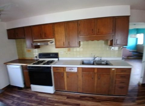 Tiny photo for 1008 W 3rd St, Duluth, MN 55806 (MLS # 6123032)