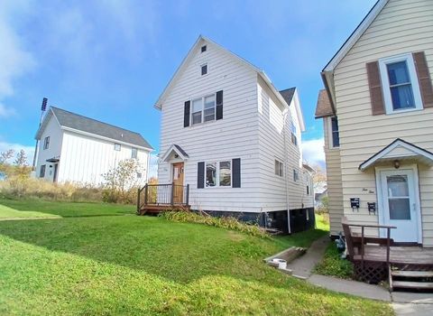 Tiny photo for 1008 W 3rd St, Duluth, MN 55806 (MLS # 6123032)