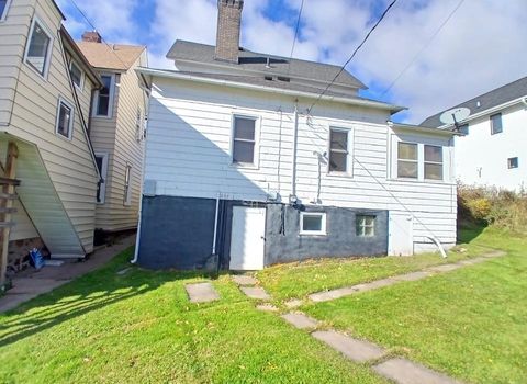 Tiny photo for 1008 W 3rd St, Duluth, MN 55806 (MLS # 6123032)