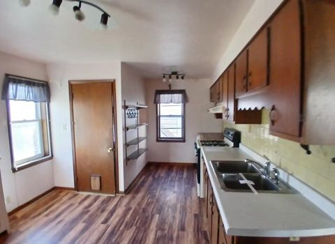 Tiny photo for 1008 W 3rd St, Duluth, MN 55806 (MLS # 6123032)
