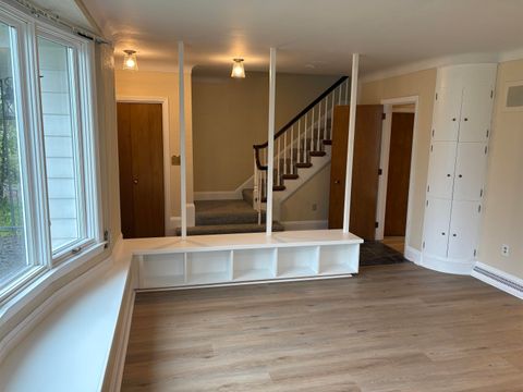 Tiny photo for 6 Minneapolis Ave, Duluth, MN 55803 (MLS # 6122303)