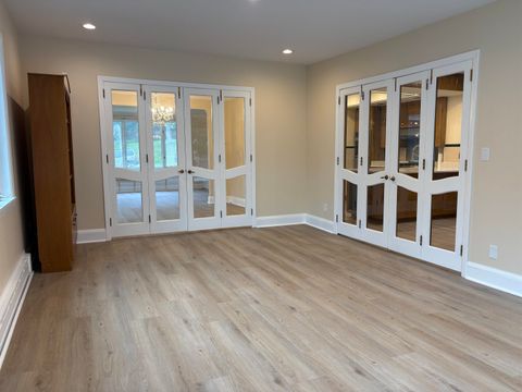 Tiny photo for 6 Minneapolis Ave, Duluth, MN 55803 (MLS # 6122303)