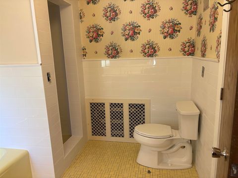 Tiny photo for 6 Minneapolis Ave, Duluth, MN 55803 (MLS # 6122303)