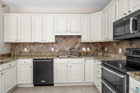 Tiny photo for 4042 Haines Rd #305, Duluth, MN 55811 (MLS # 6128105)