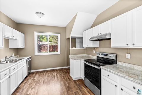 Tiny photo for 309 Maryland St, Duluth, MN 55803 (MLS # 6126618)