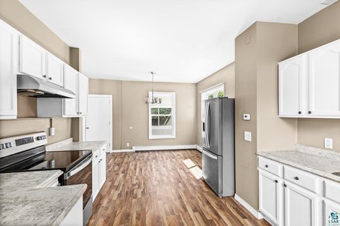 Tiny photo for 309 Maryland St, Duluth, MN 55803 (MLS # 6126618)
