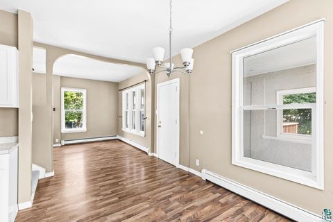 Tiny photo for 309 Maryland St, Duluth, MN 55803 (MLS # 6126618)