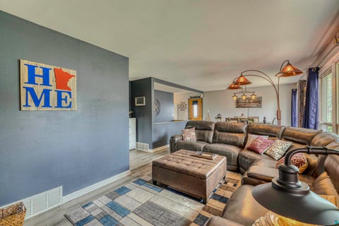 Tiny photo for 225 N Oak Bend Dr, Duluth, MN 55811 (MLS # 6127078)