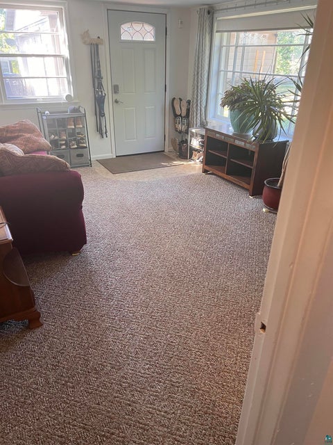 Tiny photo for 225 N Oak Bend Dr, Duluth, MN 55811 (MLS # 6127078)