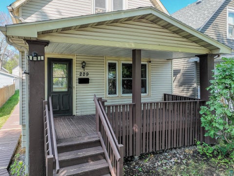 Tiny photo for 229 N 60th Ave W, Duluth, MN 55807 (MLS # 6127648)