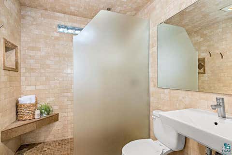 Tiny photo for 1101 E 4th St, Duluth, MN 55805 (MLS # 6127206)