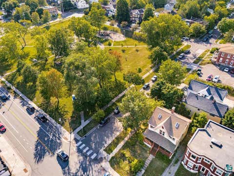 Tiny photo for 1101 E 4th St, Duluth, MN 55805 (MLS # 6127206)