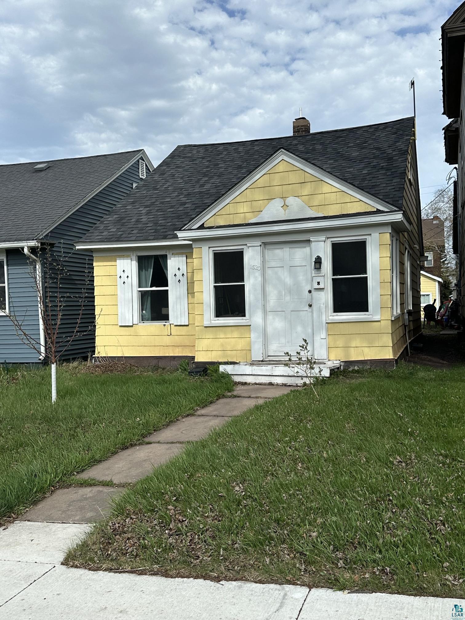 1520 Ogden Ave