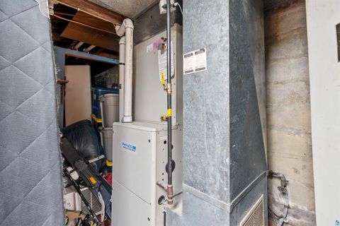 Tiny photo for 627 N 20th Ave E Ave, Duluth, MN 55812 (MLS # 6124120)