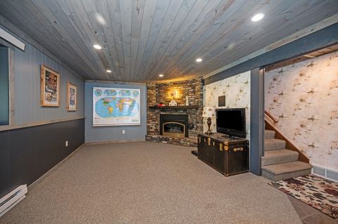 Tiny photo for 4329 Peabody Ln, Duluth, MN 55804 (MLS # 6122399)