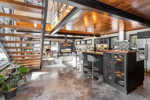 Tiny photo for 3515 Greysolon Rd, Duluth, MN 55804 (MLS # 6123937)