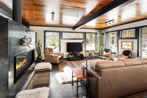 Tiny photo for 3515 Greysolon Rd, Duluth, MN 55804 (MLS # 6123937)