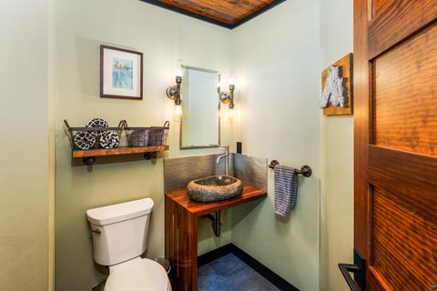 Tiny photo for 3515 Greysolon Rd, Duluth, MN 55804 (MLS # 6123937)