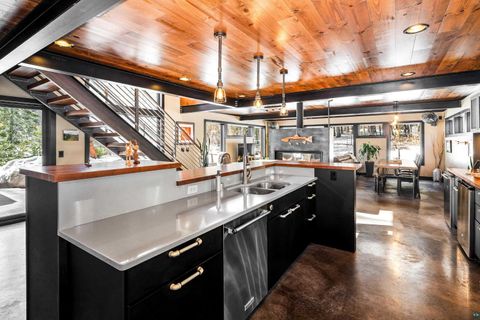 Tiny photo for 3515 Greysolon Rd, Duluth, MN 55804 (MLS # 6123937)