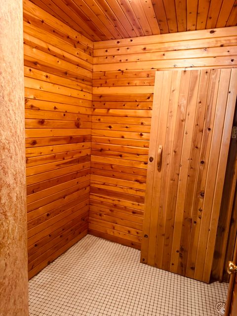 Tiny photo for 5648 Poulin Rd, Duluth, MN 55803 (MLS # 6123250)