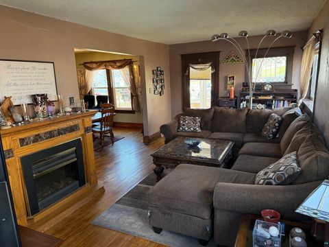 Tiny photo for 724 N 59th Ave W Ave, Duluth, MN 55807 (MLS # 6124862)