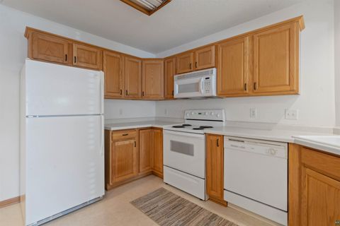 Tiny photo for 2116 Miller Creek Dr #33, Duluth, MN 55811 (MLS # 6125422)
