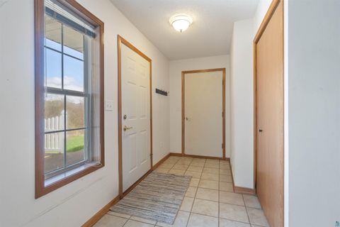 Tiny photo for 2116 Miller Creek Dr #33, Duluth, MN 55811 (MLS # 6125422)