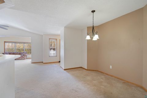 Tiny photo for 2116 Miller Creek Dr #33, Duluth, MN 55811 (MLS # 6125422)