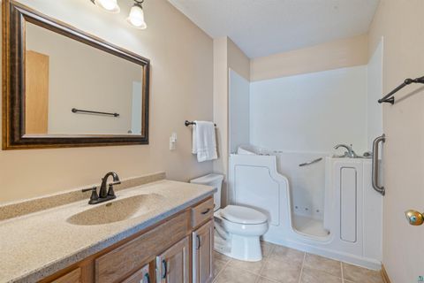 Tiny photo for 2116 Miller Creek Dr #33, Duluth, MN 55811 (MLS # 6125422)