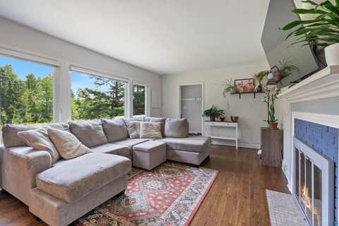 Tiny photo for 121 Lakewood Dr, Duluth, MN 55804 (MLS # 6127371)