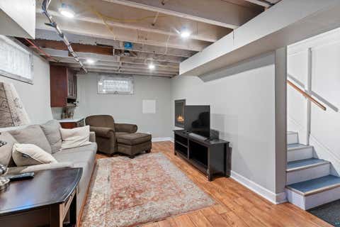 Tiny photo for 121 Lakewood Dr, Duluth, MN 55804 (MLS # 6127371)