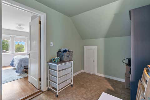 Tiny photo for 121 Lakewood Dr, Duluth, MN 55804 (MLS # 6127371)