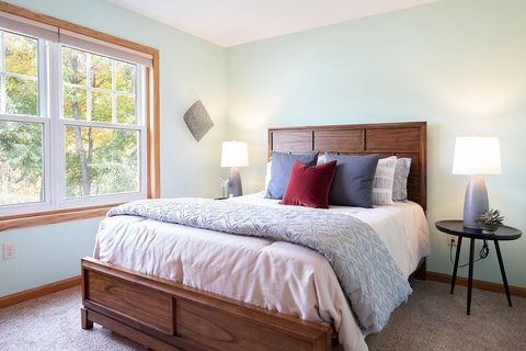 Tiny photo for 515 Coffee Creek Blvd, Duluth, MN 55811 (MLS # 6122246)