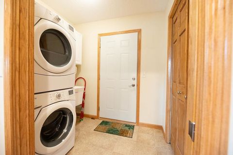 Tiny photo for 515 Coffee Creek Blvd, Duluth, MN 55811 (MLS # 6122246)