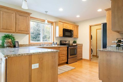 Tiny photo for 515 Coffee Creek Blvd, Duluth, MN 55811 (MLS # 6122246)